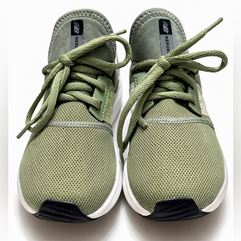 New Balance Nergize Sage Green Sneakers - Women Athletic Shoes - Size 6.5 US - Picture 4 of 6